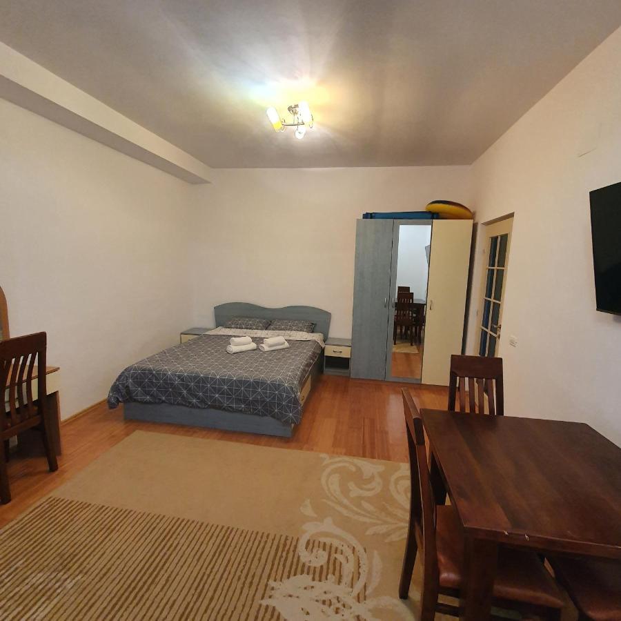 Appartement Apartament O Camera Mamaia Extérieur photo
